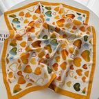 Écharpe Carrée Satin Doux