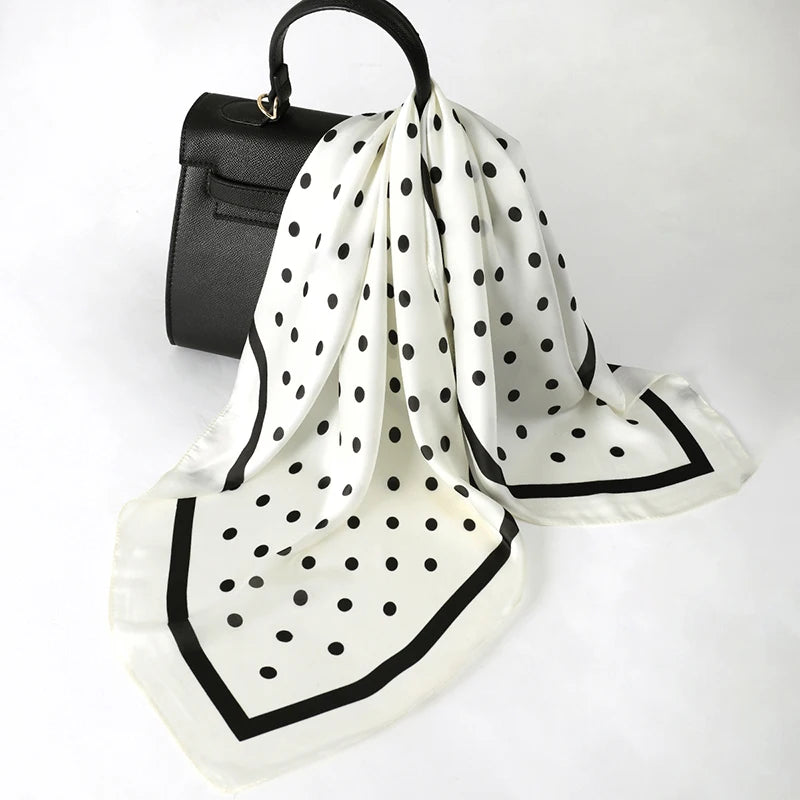 Écharpe Carrée Élégante Femme